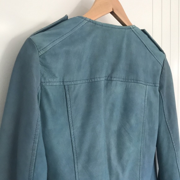 Leather jacket ❄️ Make an offer ❄️ - Picture 4 of 7